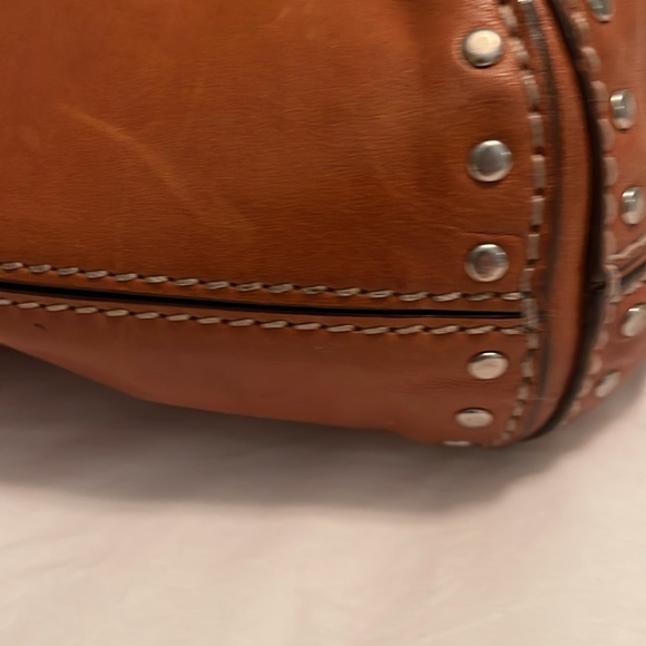 Michael Michael Kors Vintage Tan Leather Shoulder Bag - Picture 5 of 12